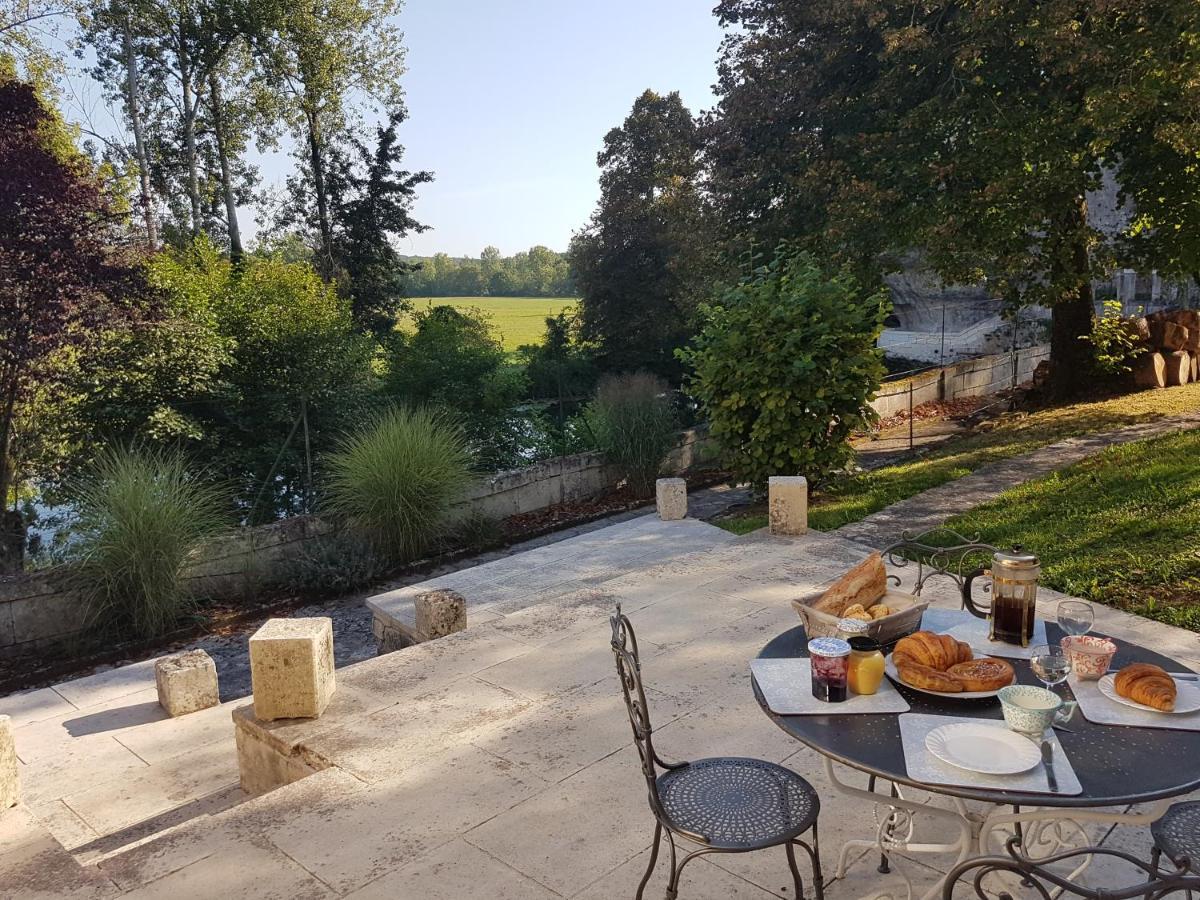 Chateau Des Senechaux, Bourdeilles Luaran gambar